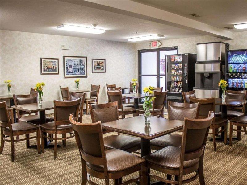 Comfort Inn & Suites Фремонт Екстер'єр фото