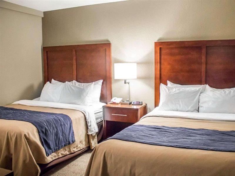 Comfort Inn & Suites Фремонт Екстер'єр фото