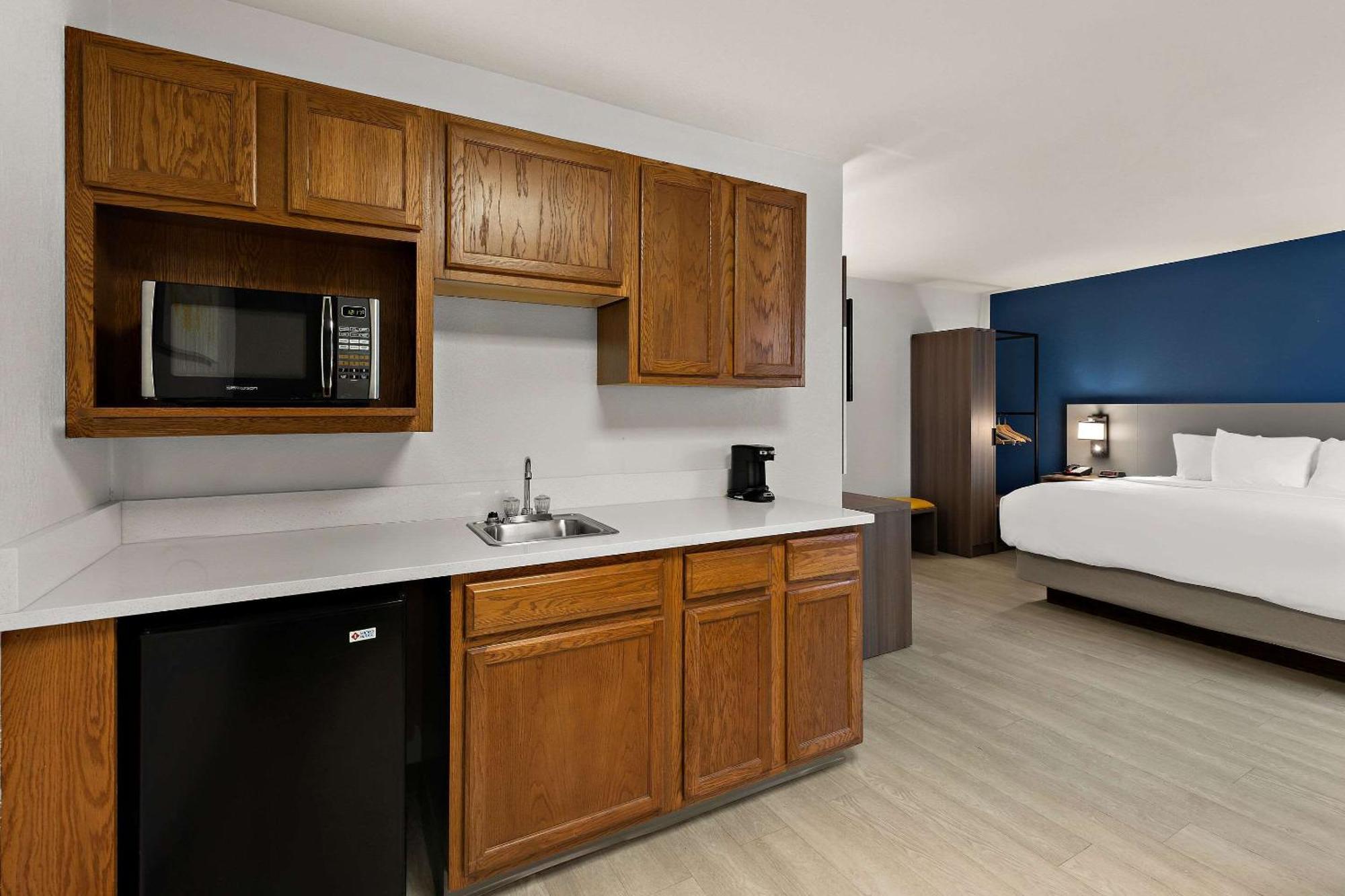 Comfort Inn & Suites Фремонт Екстер'єр фото